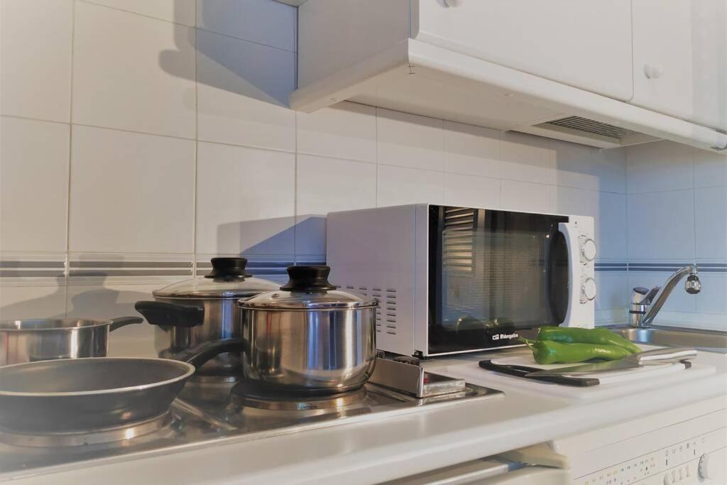 Dona Carlota Gardens, Sea Views, Pool, Restaurant Apartman Torremolinos Kültér fotó