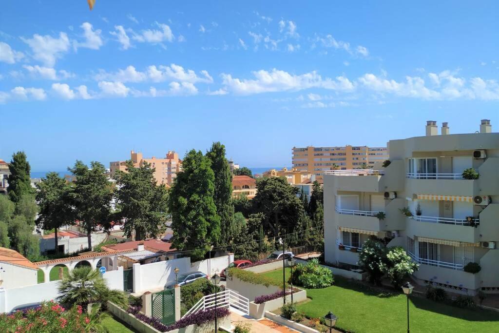 Dona Carlota Gardens, Sea Views, Pool, Restaurant Apartman Torremolinos Kültér fotó