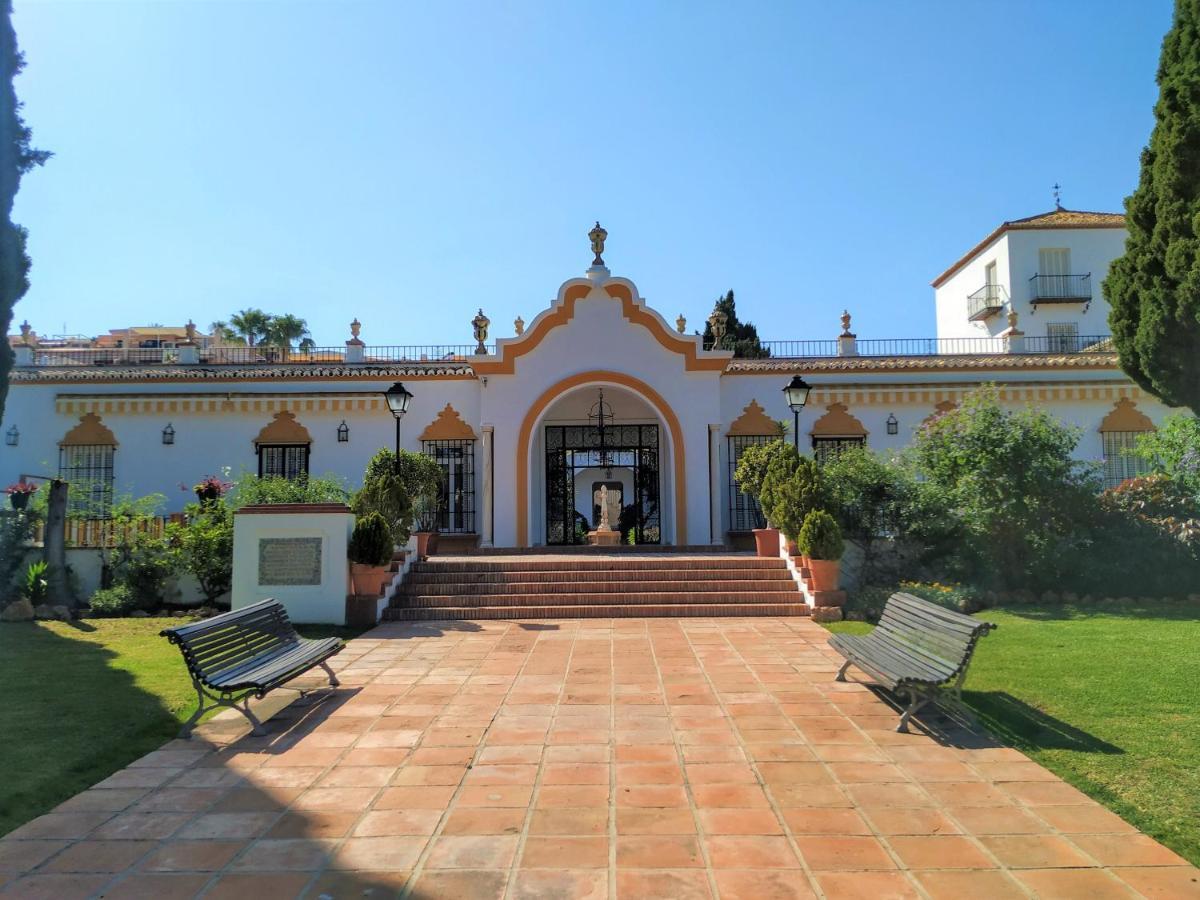 Dona Carlota Gardens, Sea Views, Pool, Restaurant Apartman Torremolinos Kültér fotó